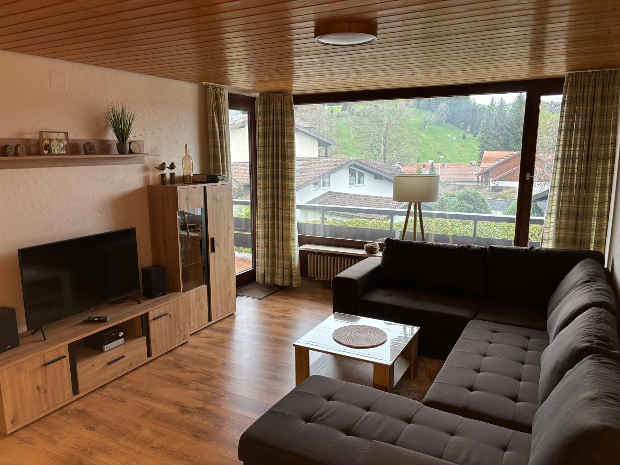 Schoene 2 1/2 Zimmer Ferienwohnung In Oberstaufen - Hoamatle - מראה חיצוני תמונה